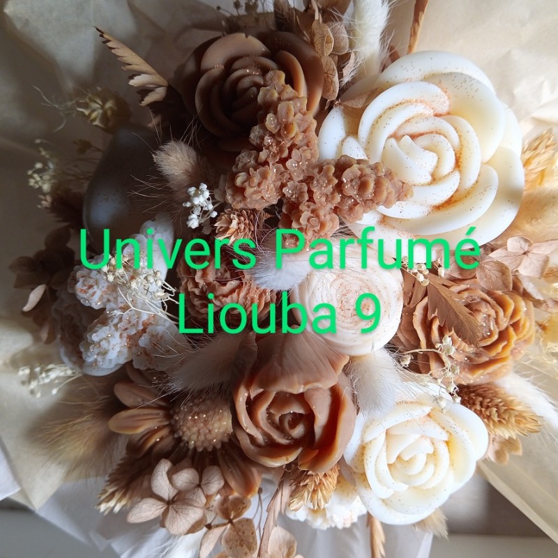 Bouquet de Fleurs de Cire Caramel & Crème